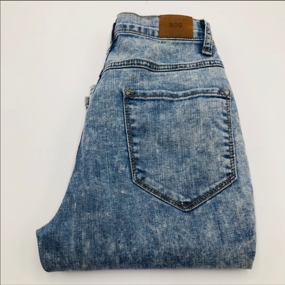 UO-BDG High Rise Seam Jean In Acid Wash Skinny - Picture 6 of 8